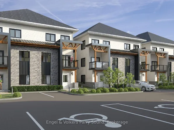 390 1st St N #4, Gravenhurst, ON P1P 1G3