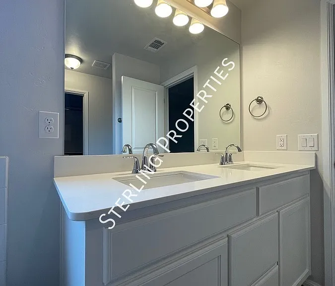 17629 Nantucket Ave — Photo 5