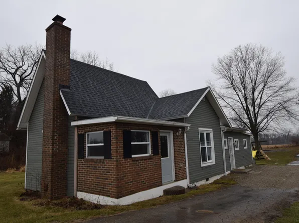 2749 Eris Rd, Urbana, OH 43078