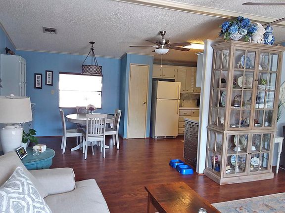 3rd image of 3772 Senegal Cir #387
