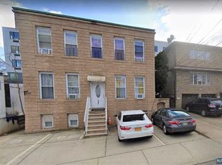 1646 John St #B1, Fort Lee, NJ 07024