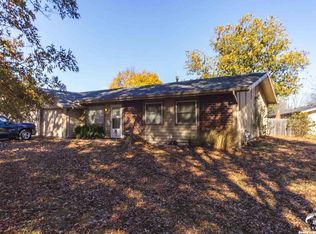 3232 W 26th St, Lawrence, KS 66047