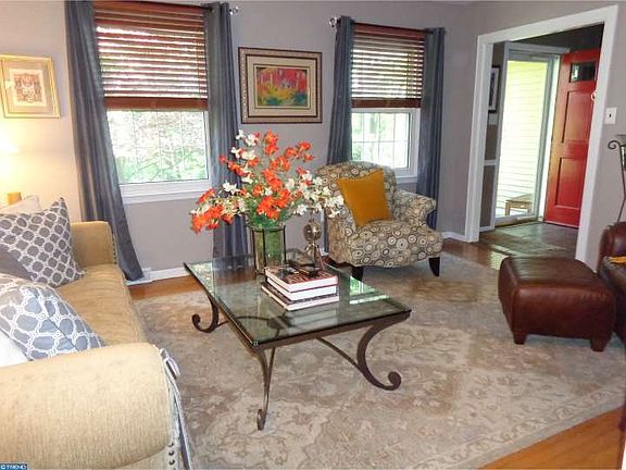4th image of 1407 Beechwood Dr