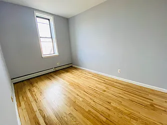 Rented by RealTegrity NY LLC