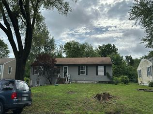 609 NW Olive St, Lees Summit, MO 64063