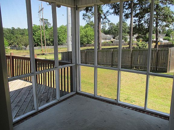 3rd image of 202 Royal Pine Dr
