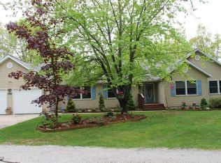 6511 E River Rd, Twin Lake, MI 49457