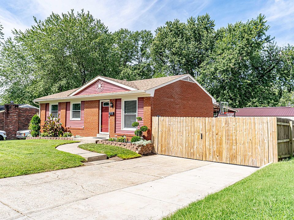 1st image of 11010 Albion Dr