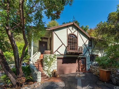 906 Country Club Dr, Burbank, CA, 91501