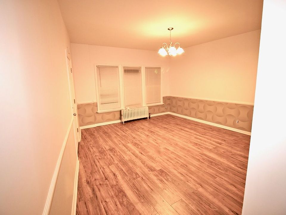 2nd image of 4201 Oneida Ave
