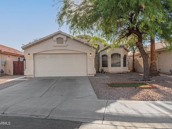 5th image of 2424 N 126TH Drive