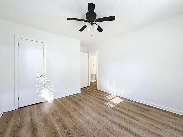 5330 Quan Dr — Photo 26