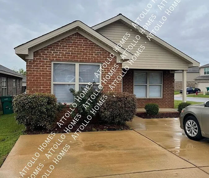 16427 Waterbury Ln — Photo 1