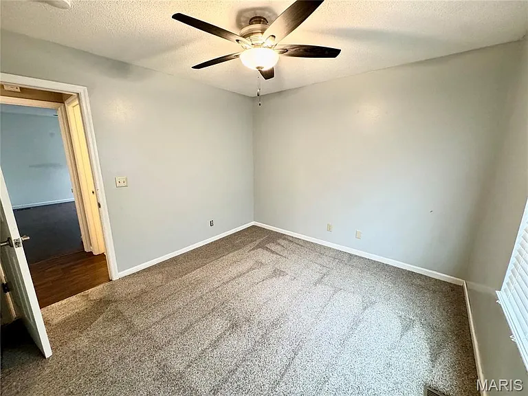 9 Jason Dr — Photo 34