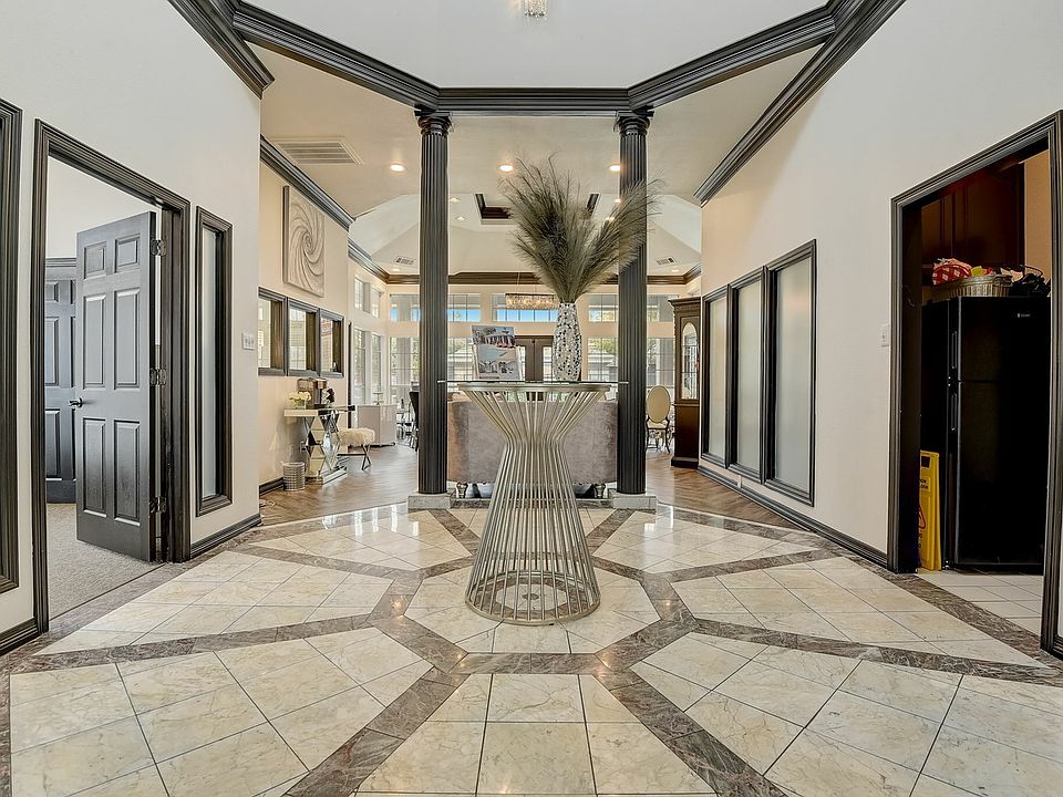 81-web-or-mls-Coronado Dr-005 (2)