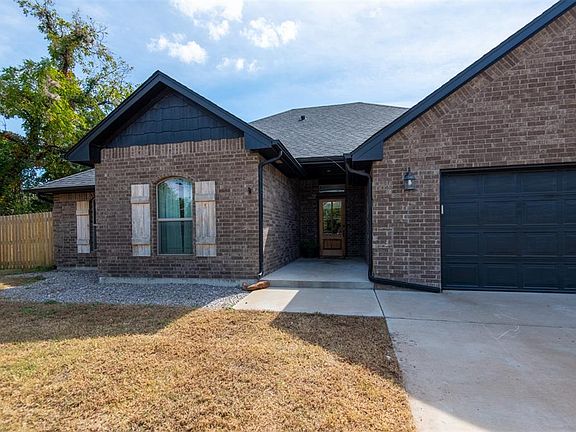 3rd image of 5795 Dogwood Dr