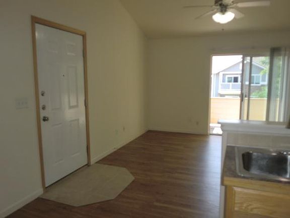 3rd image of 355 Buffalo Dr Unit G