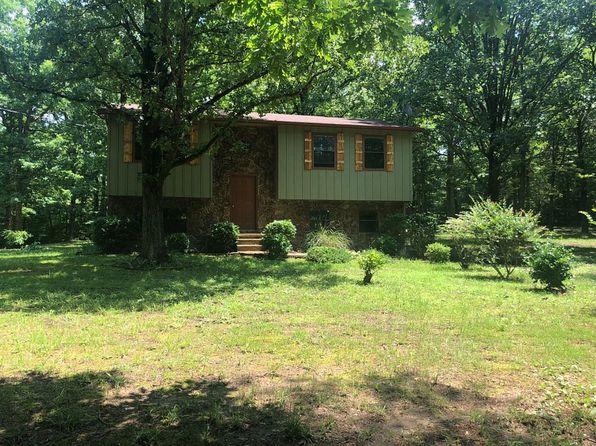 149 Red Bud Ln