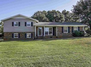 20 Annandale Dr, Boiling Springs, SC 29316
