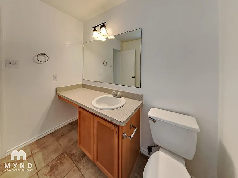 4523 Rothberger Way — Photo 10
