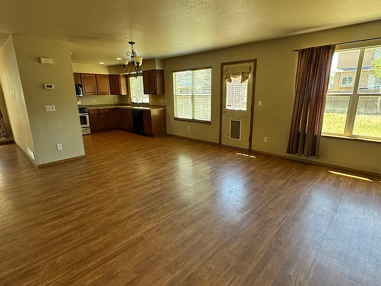 3080 Viero Dr — Photo 8