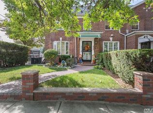 7734 83rd St, Glendale, NY 11385