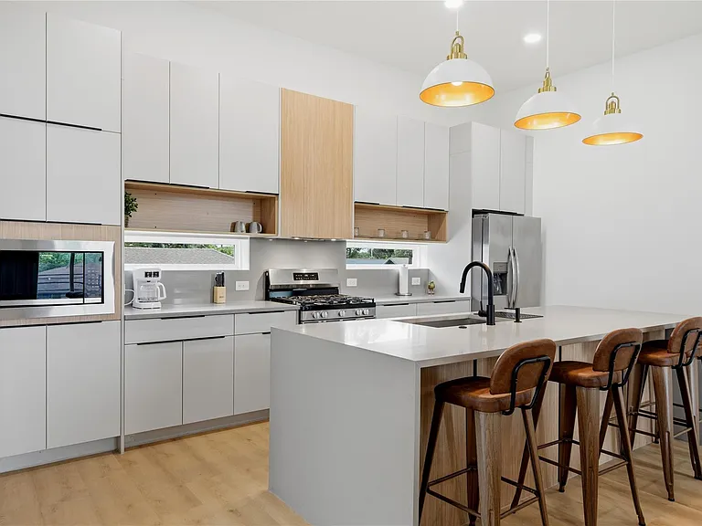 5509 Hershe St — Photo 33