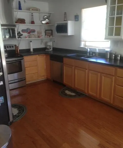 3570 El Pinal Dr — Photo 13