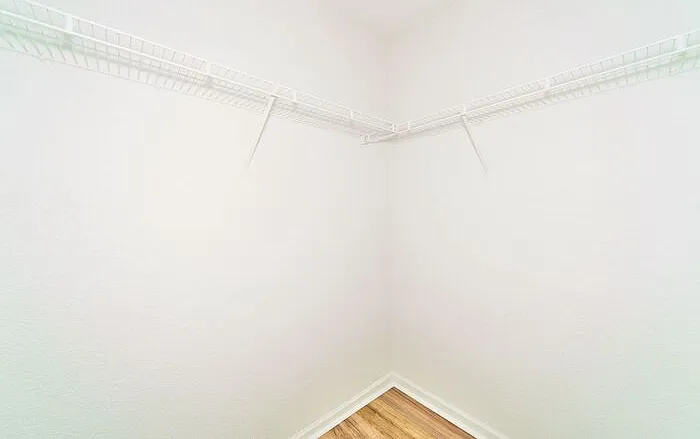 8133 Maple Stream Ln — Photo 16