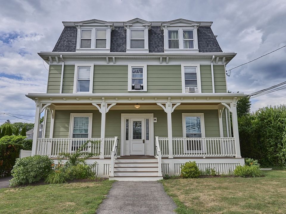 1st image of 408 Crescent St #410