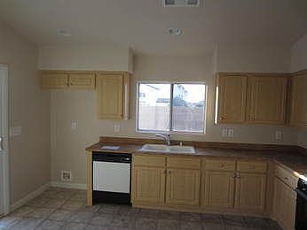 4th image of 6805 Corbel Ct