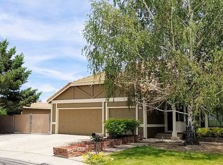 4700 Pinesprings Dr, Reno, NV 89509
