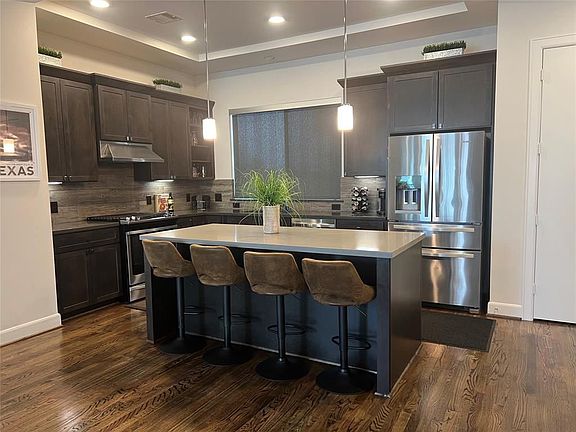 3rd image of 322 Eado Park Cir