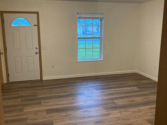 2nd image of 19126 Lawrence St #3