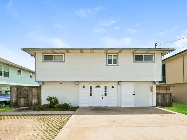 228 Barracuda St, Bayou Vista, TX 77563