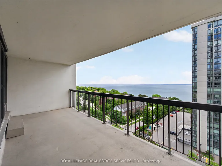 2175 Marine Dr #1208 — Photo 38