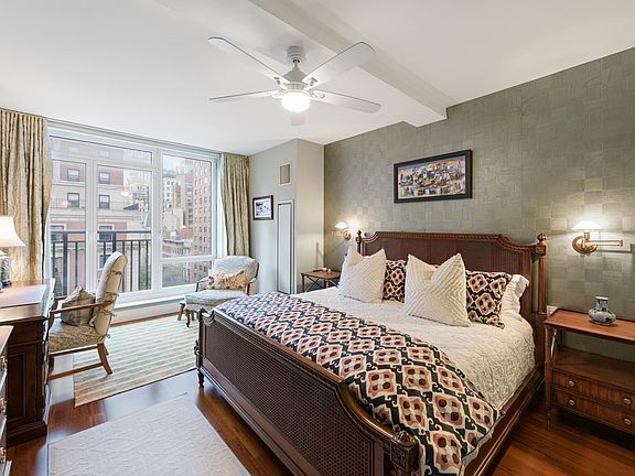 5th image of 45 Park Ave APT 901