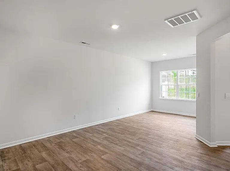 451 David Hill Dr — Photo 21