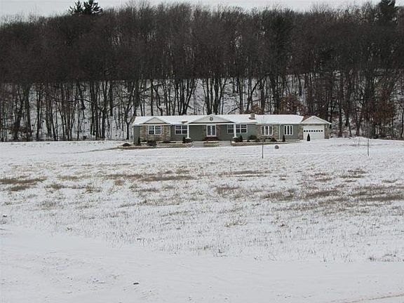 3rd image of N1077 County Road Hh