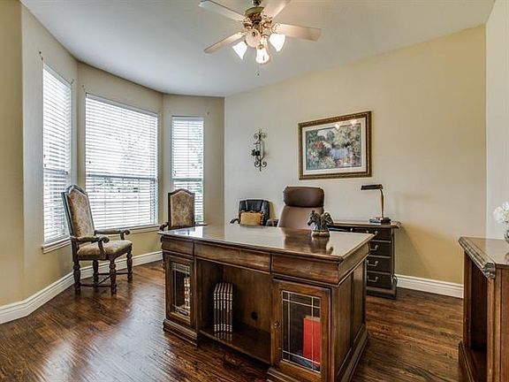 5th image of 1101 Durango Cir