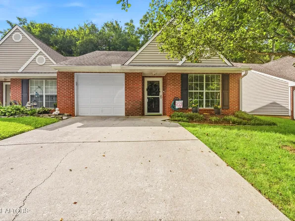 216 Dalton Place Way, Knoxville, TN 37912