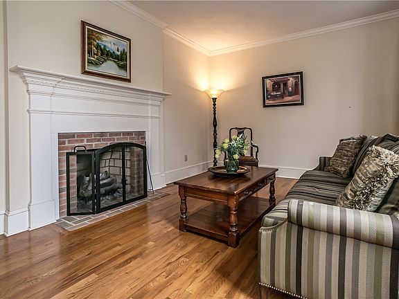 4th image of 8318 Prestwick Dr