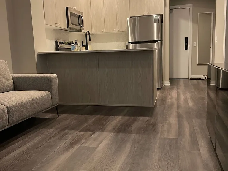 95 Dundas St W #113 — Photo 5