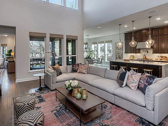 7th image of this home