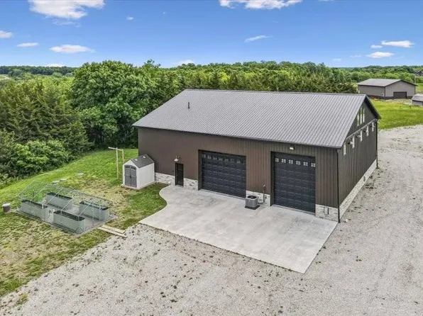 27664 450th St, Moravia, IA 52571