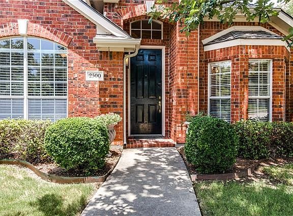 5th image of 2500 Shorecrest Dr