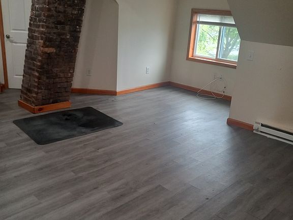 2nd image of 1137 Lemoyne Ave