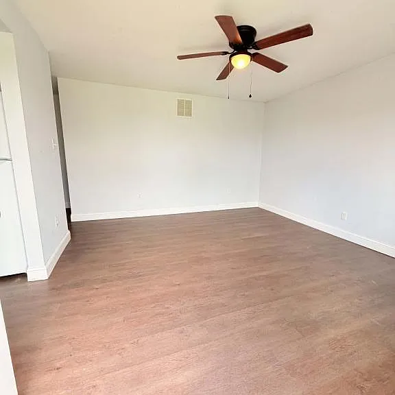 118 Salter Rd #4 — Photo 7