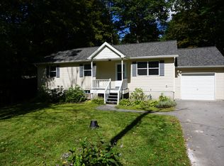 77 Wilsey Rd, Greenfield Center, NY 12833