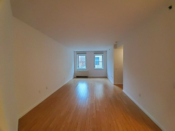 4th image of 242 W 61st St APT 2A